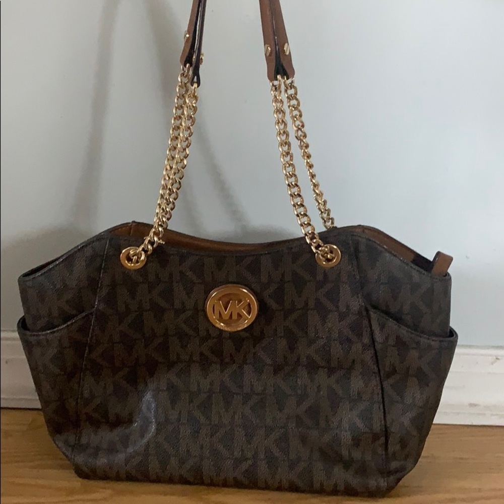 Michael Khors Brown Print w/ gold features